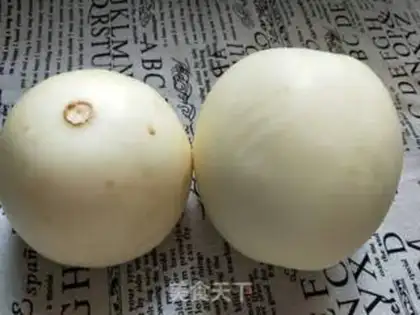 Make Fresh melon juice step 0