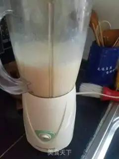 Make Apple banana shake step 2