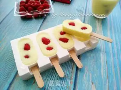 Make Berry ice cream step 8