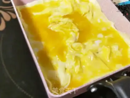 Make Children baked eel and egg burns step 4