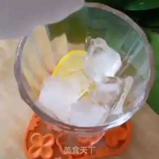 Make Iced lemonade step 4