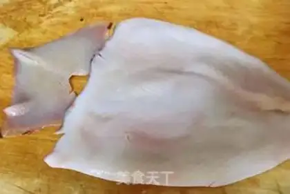 Make Onion sprouts step 0