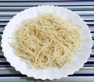 Make Onion sprouts step 5