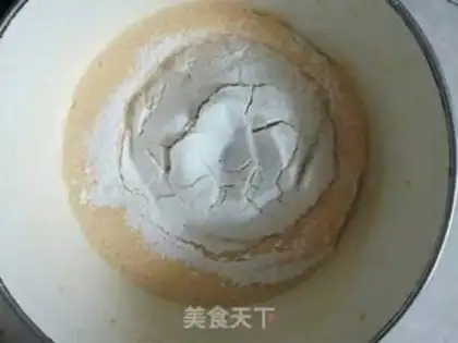 Make Cow Rolling Sugar step 2
