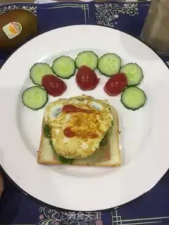 Make A sandwich step 4