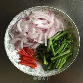 Make Garlic onion fried meat step 0