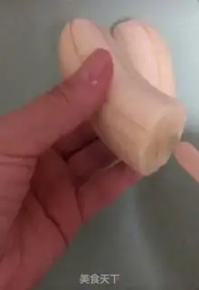 Make Banana popsicle step 0