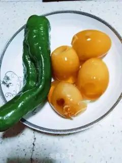 Make Green peppers and eggs step 0