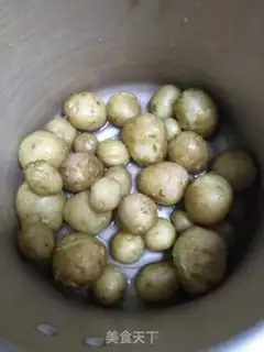 Make Pretzels and potatoes step 0