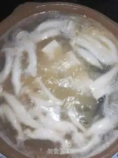 Make Black fish tofu soup step 7
