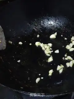 Make Garlic toast step 1