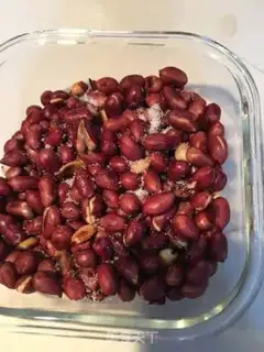 Make Little oiled peanut rice step 4