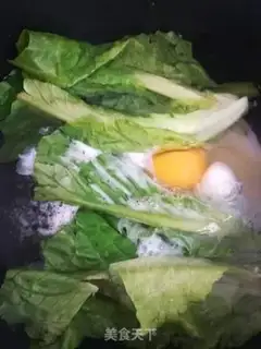 Make The green egg noodles step 2