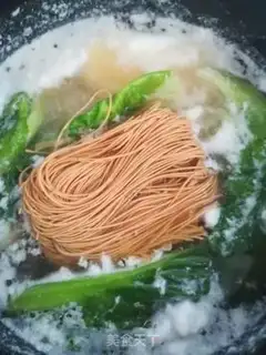 Make The green egg noodles step 3