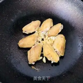 Make Red chicken wings step 5