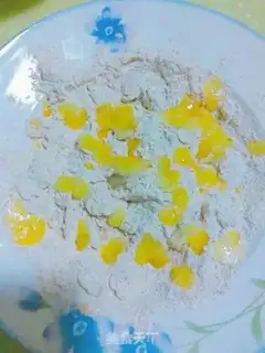 Make Precious pretzels of gold step 7