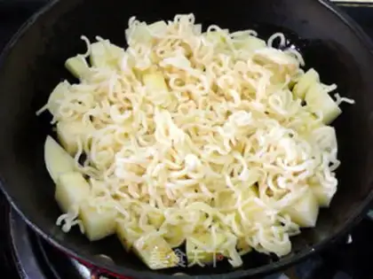 Make Potato for the noodles step 6