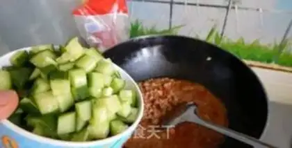 Make cucumber noodles step 11