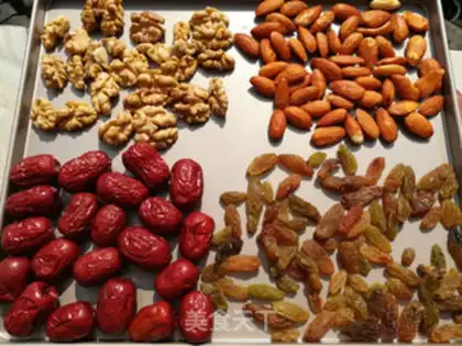 Make Homemade daily nuts step 4