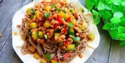 Make cucumber noodles step 13
