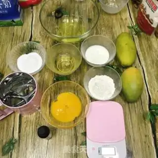 Make Mango cake rolls step 0