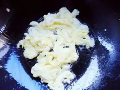 Make Ham and egg fried rice step 2
