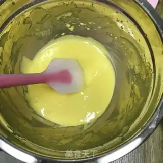 Make Mango cake rolls step 4