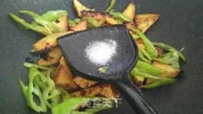 Make Spicy sauce pepper and tofu step 9