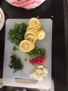 Make Lemon claws step 1