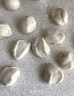 Make White buns step 3