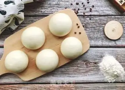 Make White buns step 10