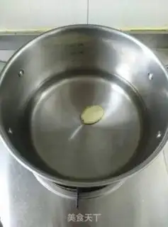 Make Cucumber soup step 1