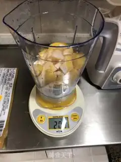 Make Coconut mango box mousse step 2