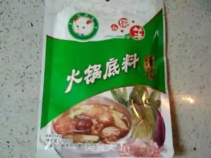 Make Fishball vegetable noodles step 0