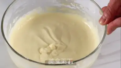 Make Strawberry muffins step 3