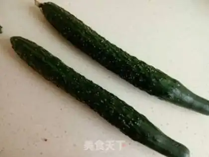 Make cucumber sauce step 0