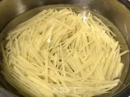 Make Jealousy potatoes step 1