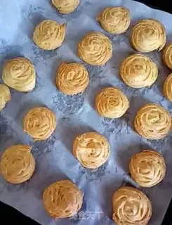 Make The roses are small step 9