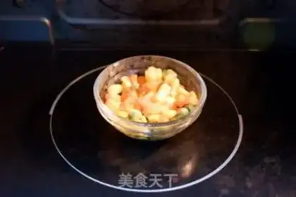 Make Mason salad can step 2