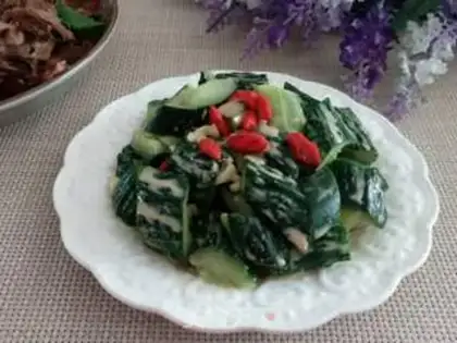 Make cucumber sauce step 6