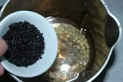 Make Black bean milk step 3
