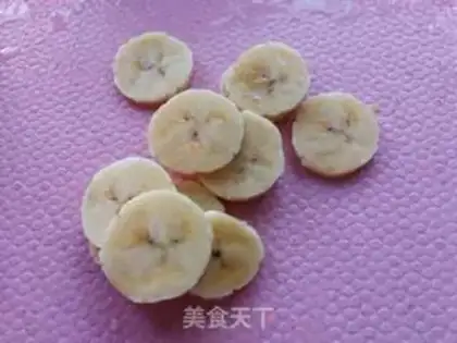 Make Fruit sandwich step 5
