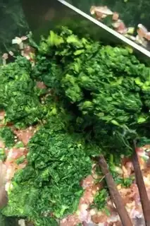 Make The meat dumplings step 5