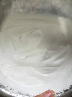 Make Fruit cream cake step 2