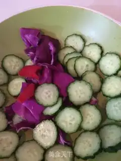 Make Chicken vegetable fruit salad step 0