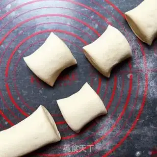 Make Pretzels step 4