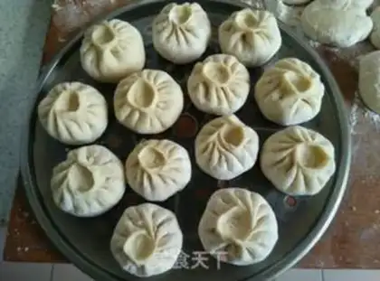 Make Beef pumpkin buns step 10