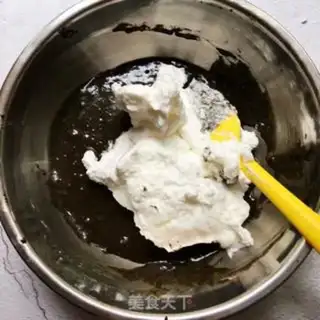 Make Milk and black rice cake step 7