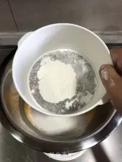 Make Mango cake rolls step 4