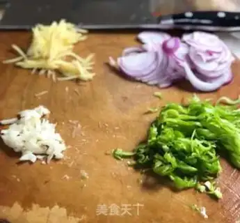 Make Shrimp noodles step 4